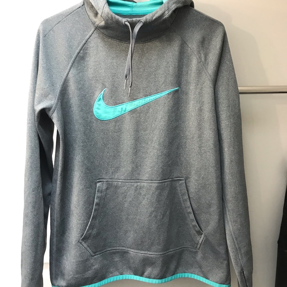 Nike dri-fit funnel neck hoodie